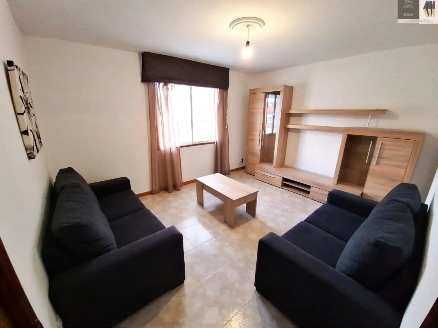 Sala de estar de Piso de alquiler en A Coruña Capital  con Calefacción y Amueblado