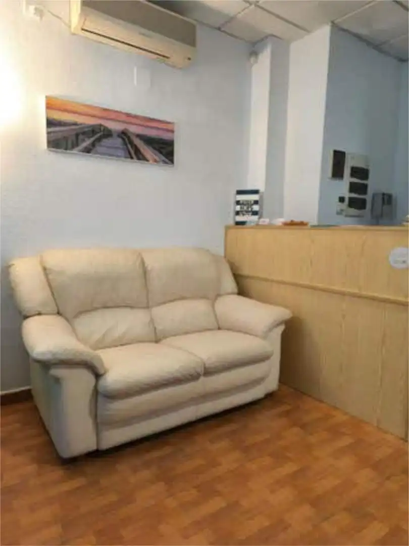 Büro zur Miete in Ciudad Jardín - Tagarete - El Zapillo Wohnzimmer von Büro zur Miete in Almería mit Klimaanlage
