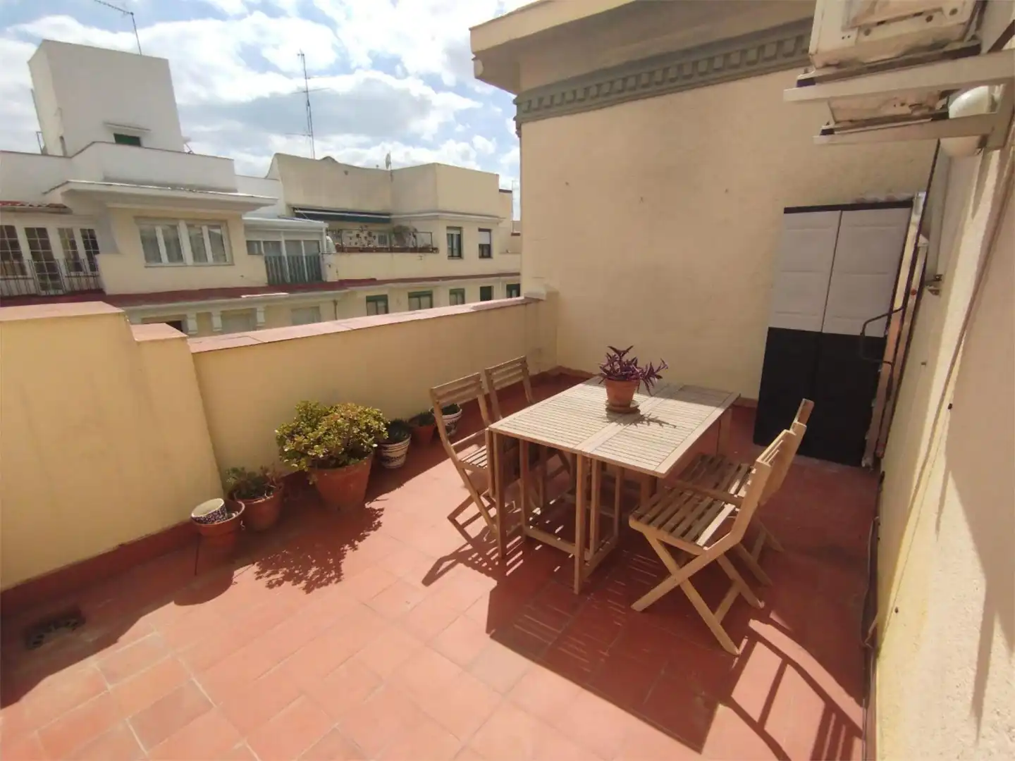 Terrace of Attic for rent in  Madrid Capital  with Air Conditioner, Heating and Terrace