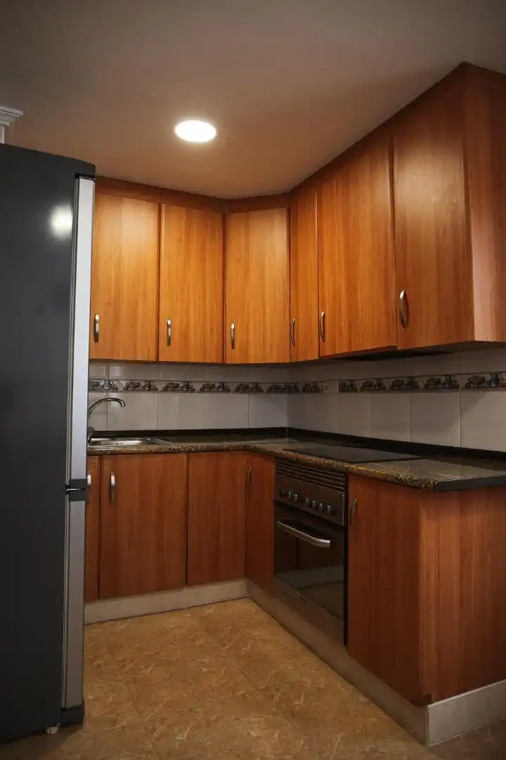 Flat for rent in Carrer Mariano Benlliure, 7, Reina Victoria - Miguel Hernández Kitchen of Flat for rent in Elche / Elx with Air Conditioner, Furnished and Oven