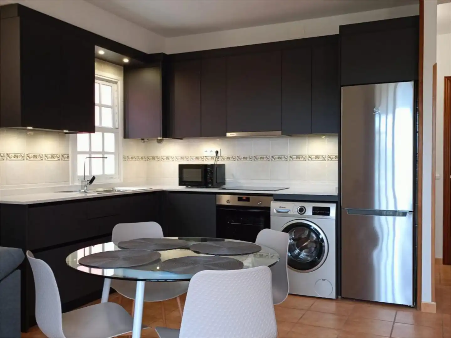 Cocina de Apartamento de alquiler en Breña Baja con Piscina, Amueblado y Parking comunitario