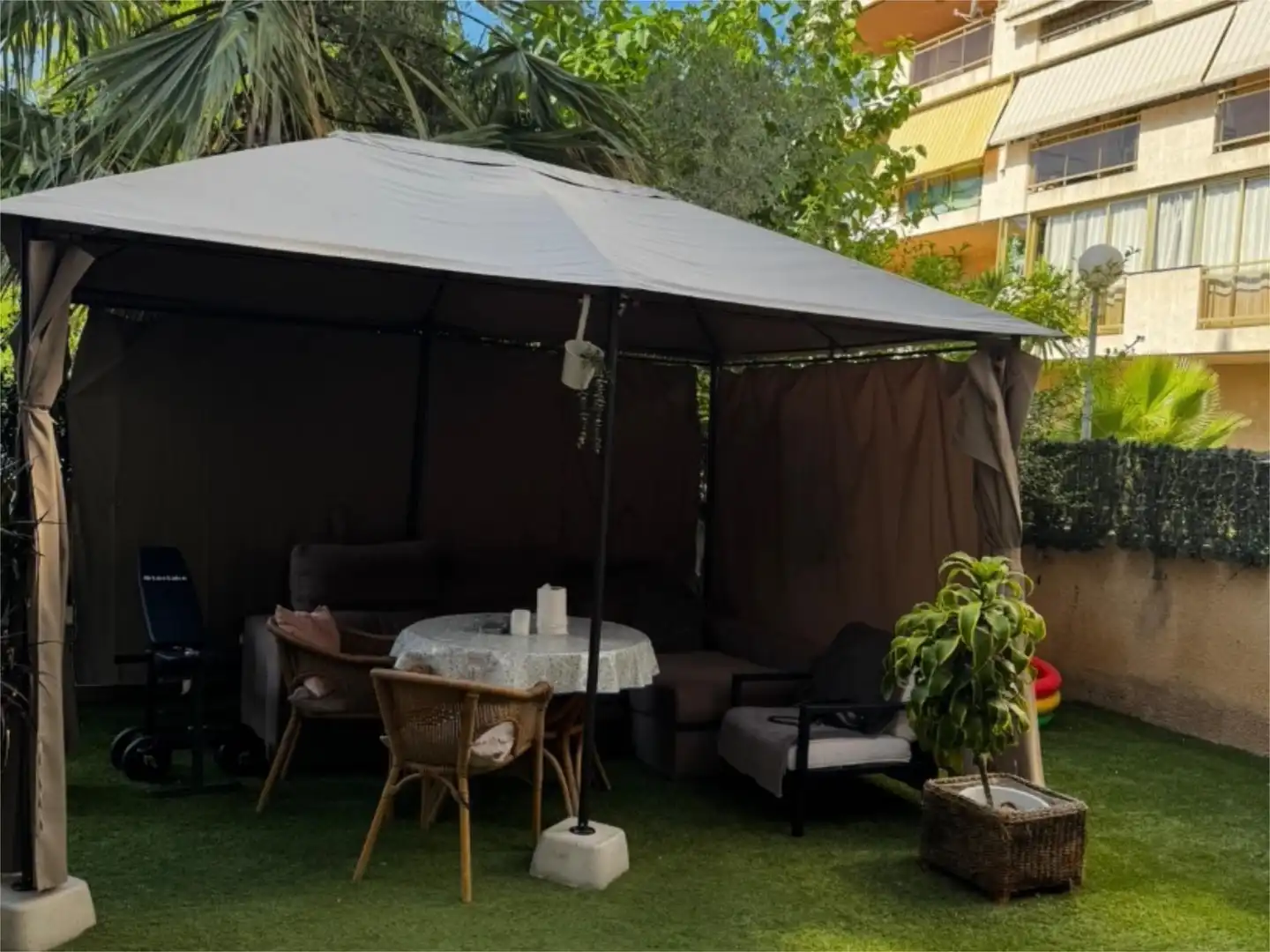 Erdgeschoss zum Verkauf in Carrer del Carrilet, 9, Salou Terrasse von Erdgeschoss zum Verkauf in Salou mit Klimaanlage, Terrasse und Schwimmbad