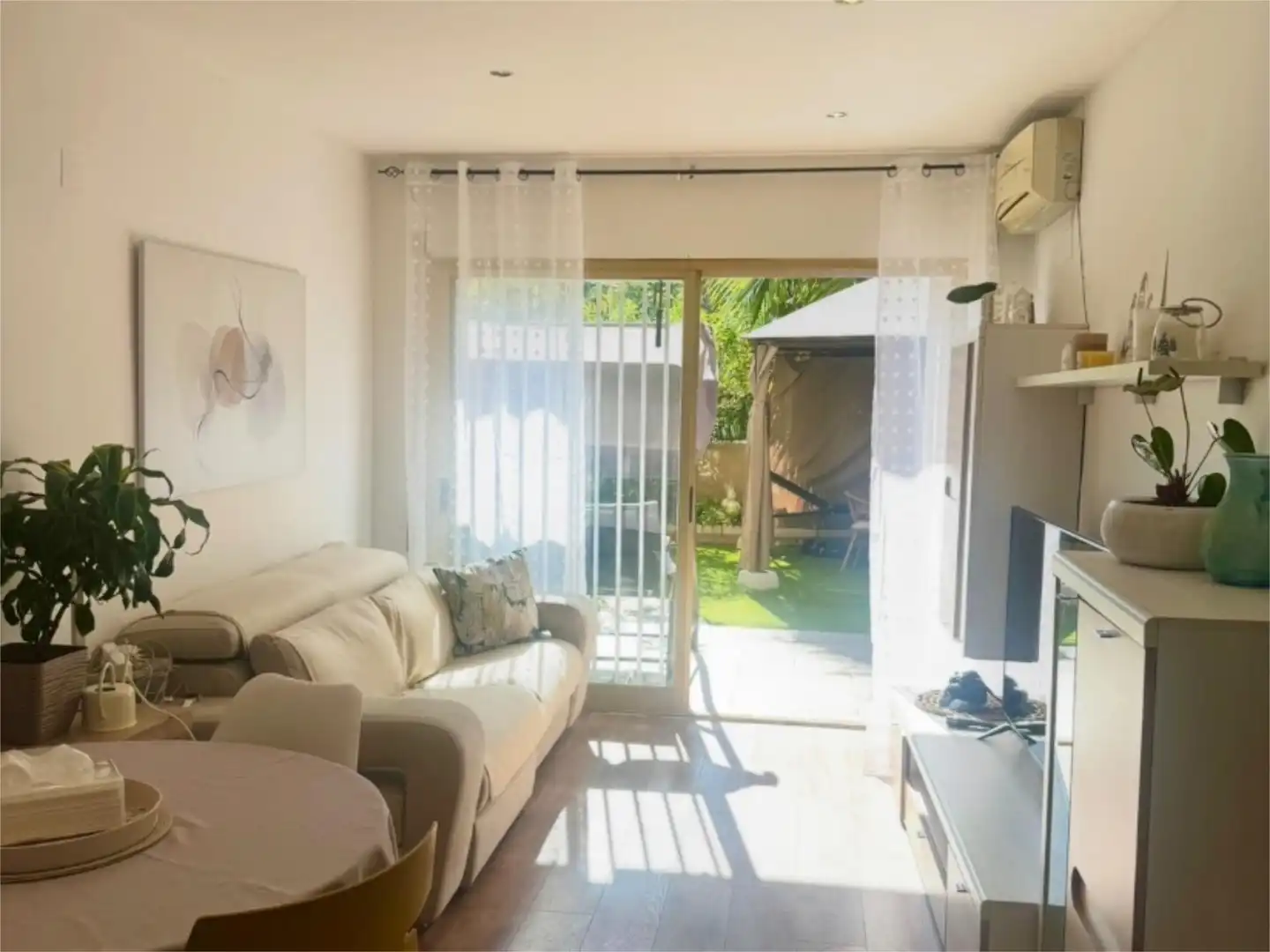 Erdgeschoss zum Verkauf in Carrer del Carrilet, 9, Salou Wohnzimmer von Erdgeschoss zum Verkauf in Salou mit Klimaanlage, Terrasse und Schwimmbad