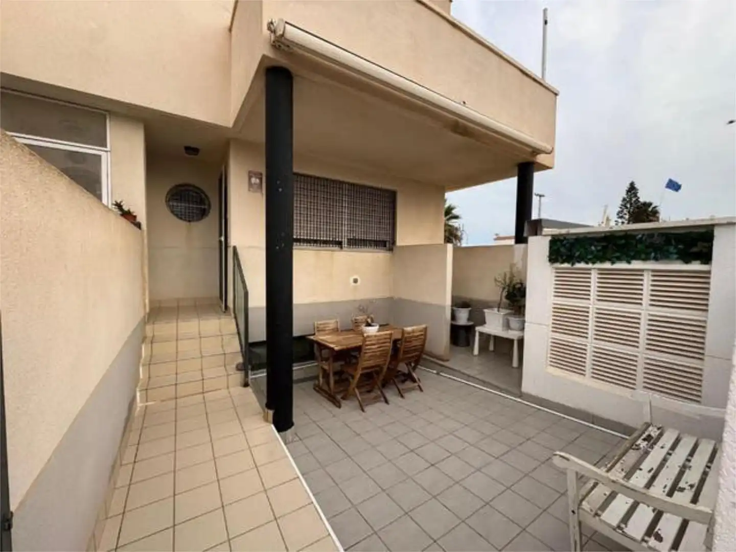 Casa adosada en venda a Cabo de Gata Terrassa de Casa adosada en venda en Cabo de Gata amb Jardí privat, Terrassa i Traster
