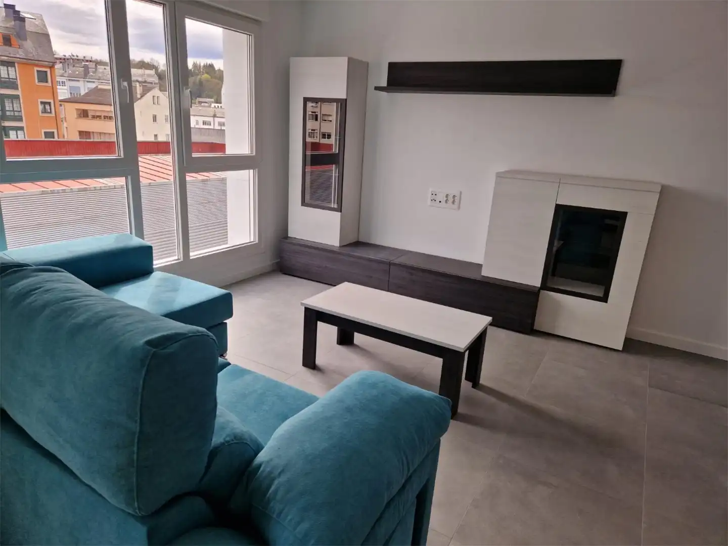 Living room of Flat for rent in Sarria  with Heating, Terrace and Storage room
