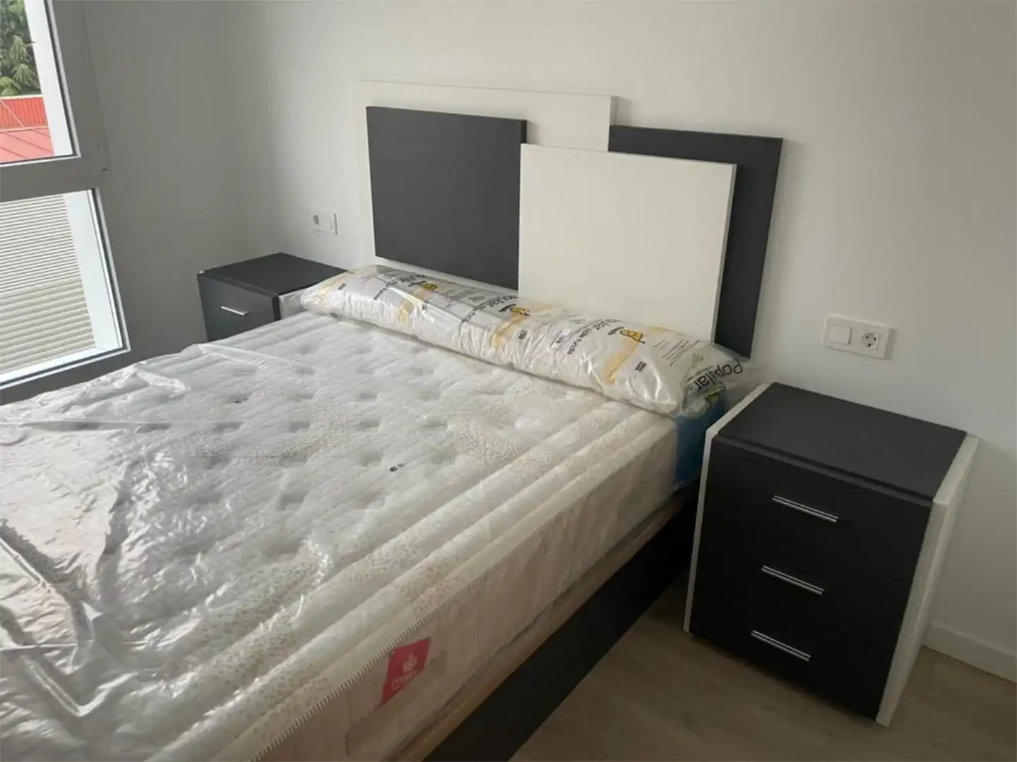 Piso de alquiler en Rua Da Gandara, Sarria Habitación de Piso de alquiler en Sarria con Calefacción, Terraza y Trastero