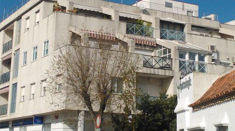 Foto 2 de Piso en venta en Avenida Juan Carlos I, 2, Centro, Tomares