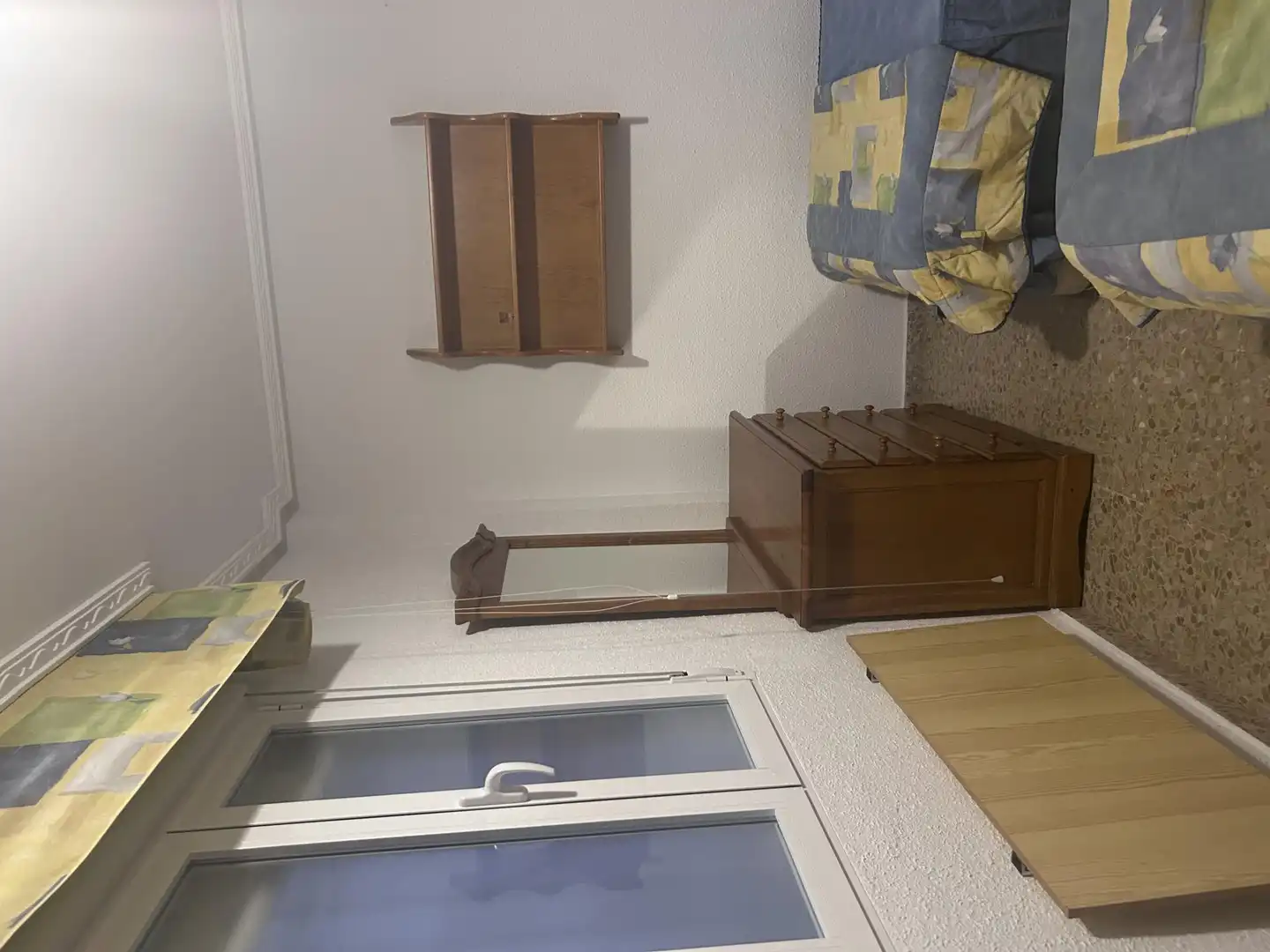 Habitació a Calle Martínez Molina, 27, Ctra. Circunvalación - La Magdalena Dormitori de Pis per a compartir en Jaén amb Aire condicionat, Traster i Moblat