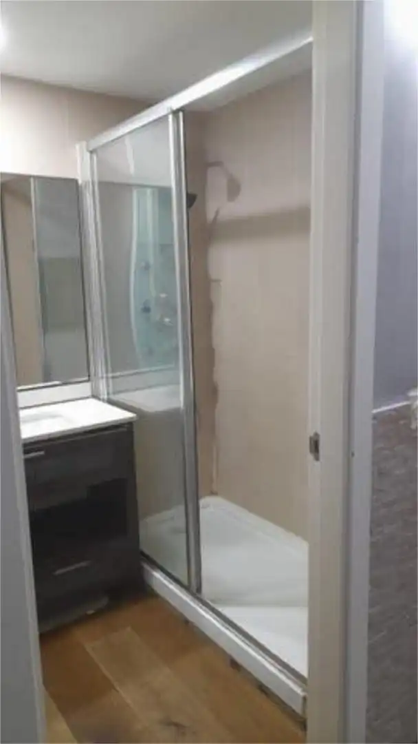 Local de alquiler en Ensanche de Vallecas - La Gavia Baño de Local de alquiler en Madrid con Aire acondicionado