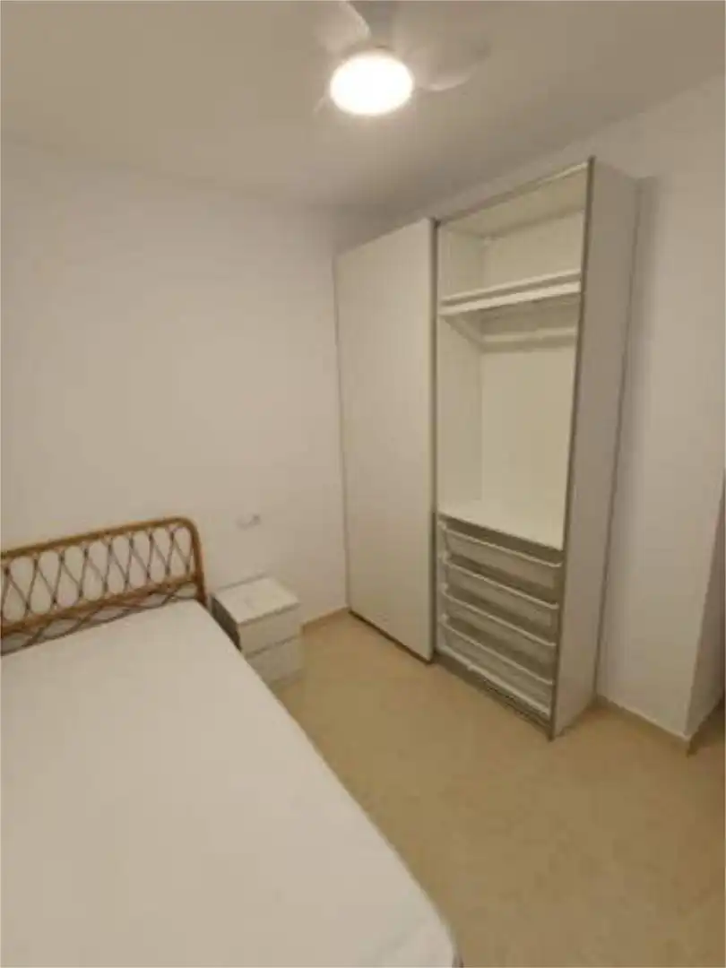 Piso de alquiler en Albox Habitación de Piso de alquiler en Albox con Terraza y Amueblado