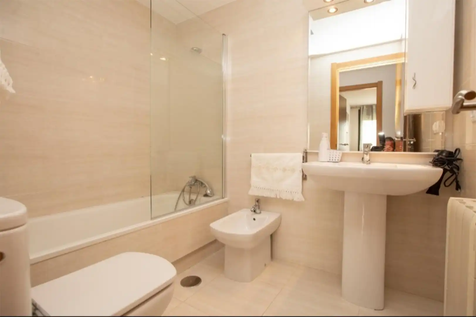 Room in Avenida da Ponte, 98, A Illa de Arousa