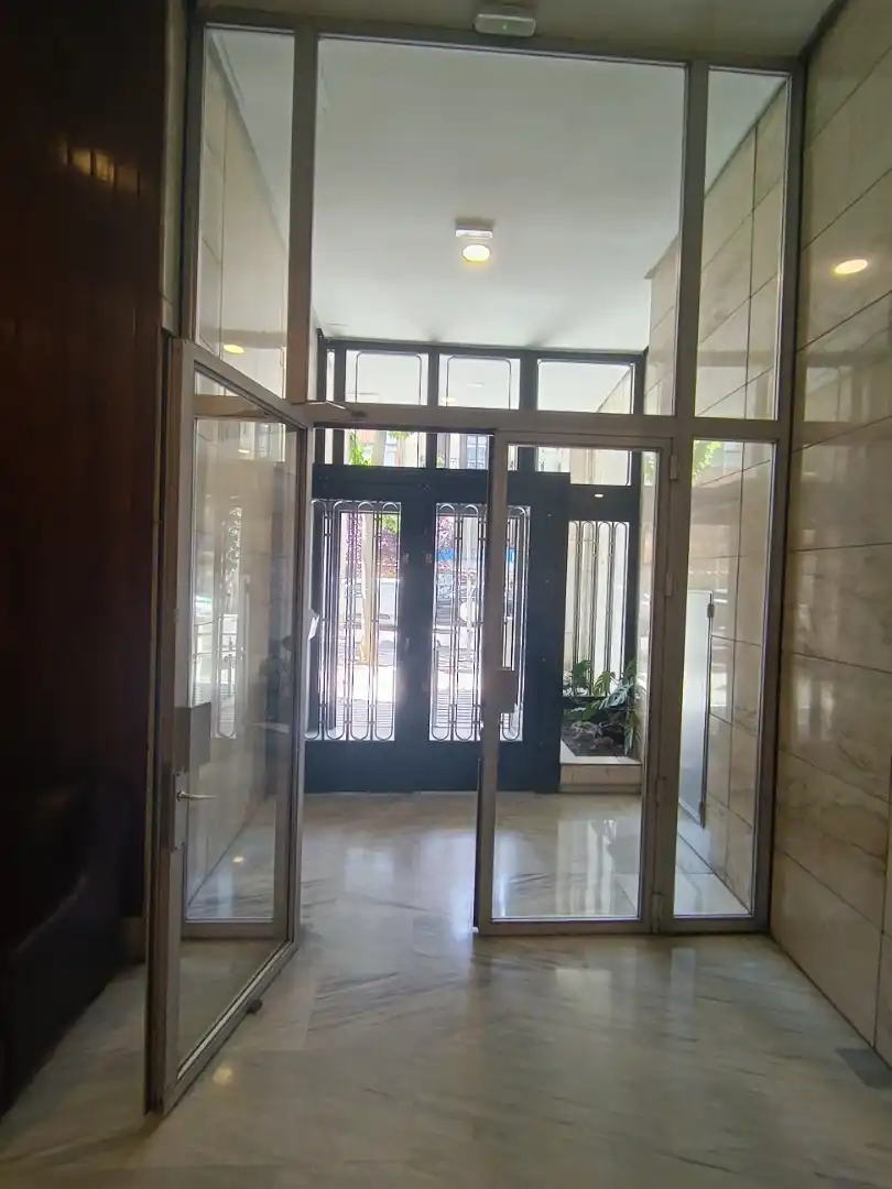 Flat for share in Madrid  with Air Conditioner, Heating and Parquet flooring