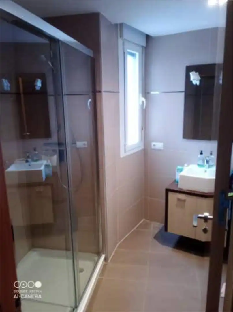 Flat for sale in San Mamés - La Palomera Bathroom of Flat for sale in León Capital with Heating, Private garden and Terrace