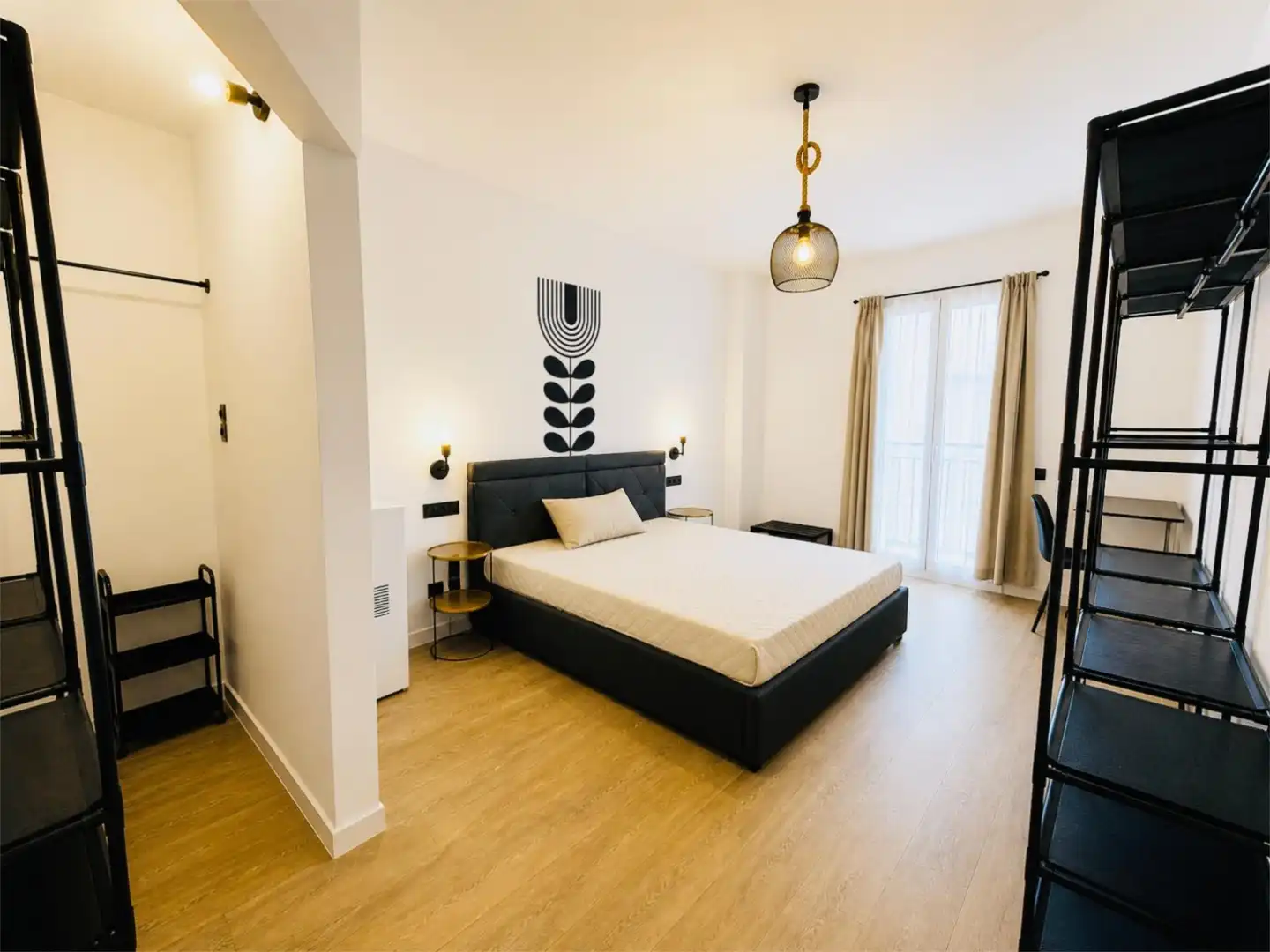 Room in Carrer de Don Quijote de la Mancha, 7, Benimàmet Bedroom of Flat for share in Valencia with Air Conditioner, Heating and Terrace