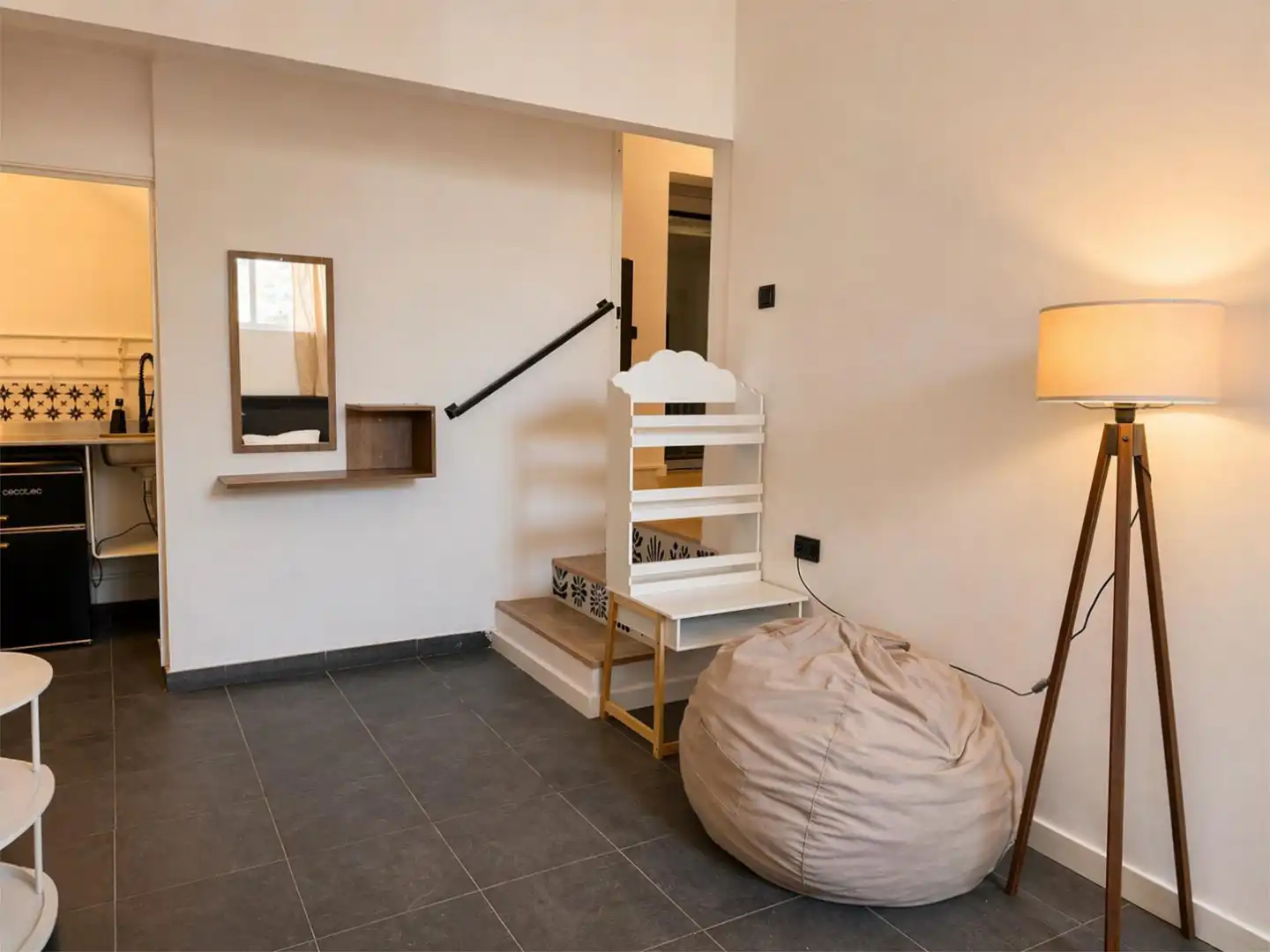 Room in Carrer de Don Quijote de la Mancha, 7, Benimàmet Bedroom of Flat for share in Valencia with Air Conditioner, Heating and Terrace
