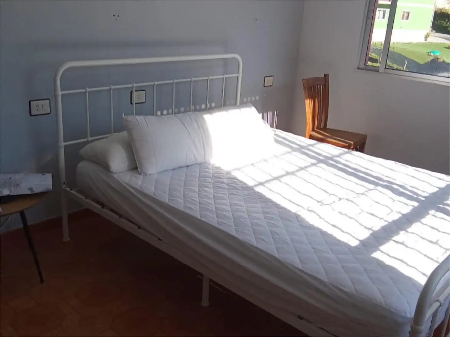 Habitació a Porta do Sol, 28, O Burgo - Campus Universitario Dormitori de Casa o xalet per a compartir en Pontevedra Capital amb Calefacció, Jardí privat i Terrassa