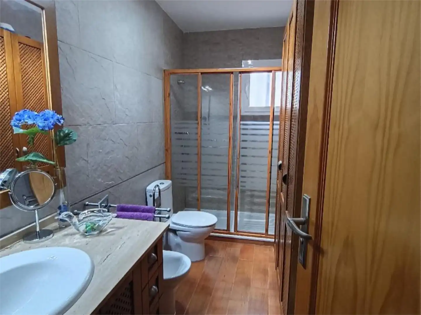 Piso en venta en Calle Félix Rodríguez de la Fuente, 6, Playa de Garrucha Baño de Piso en venta en Garrucha con Aire acondicionado y Terraza