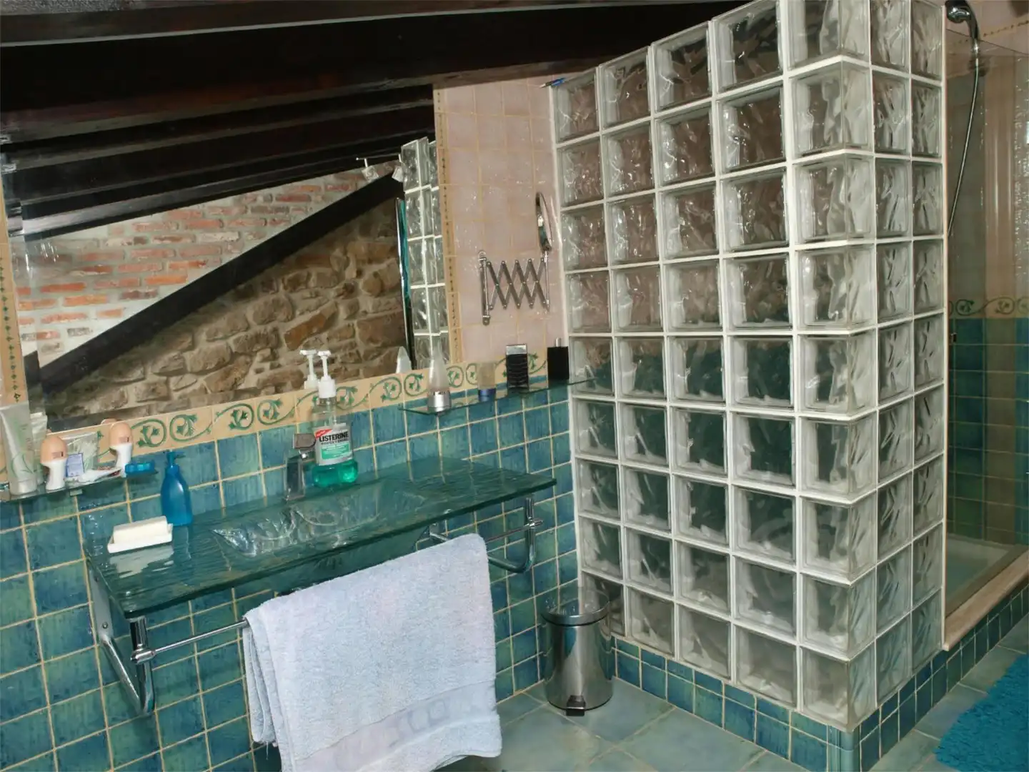 Baño de Casa adosada en venta en Arenas de Iguña con Calefacción, Jardín privado y Parquet