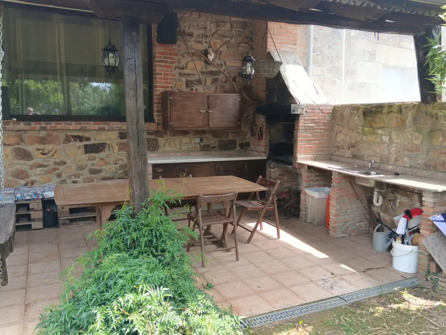 Casa adosada en venda a Calle la Torre, 119, Arenas de Iguña Terrassa de Casa adosada en venda en Arenas de Iguña amb Piscina