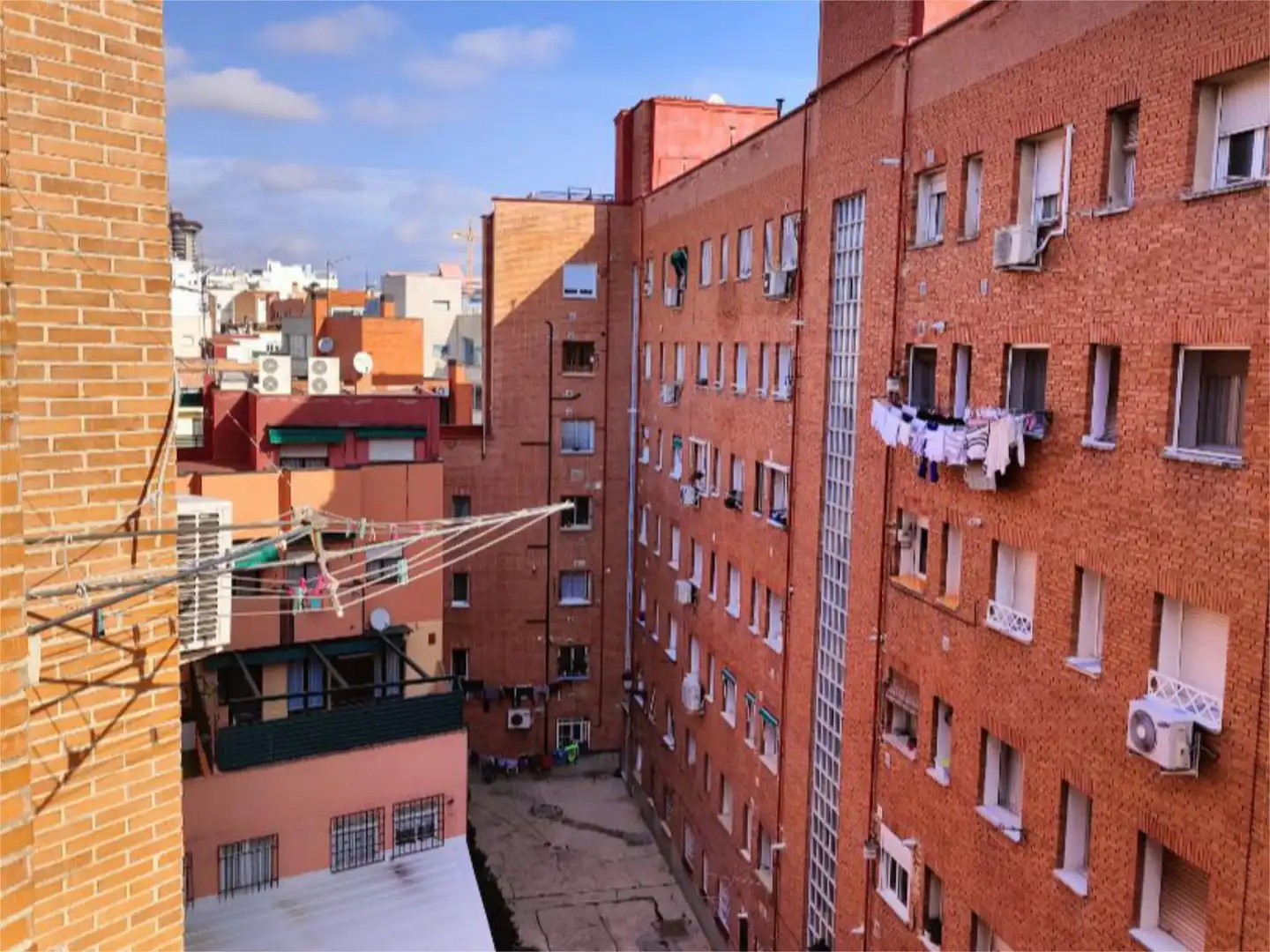 Vista exterior de Pis de lloguer en Madrid amb Aire condicionat