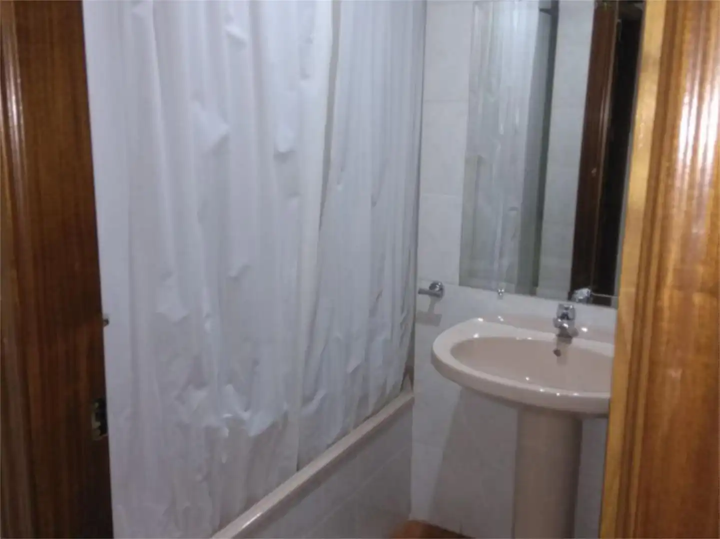 Casa o xalet en venda a Paseo del Prado, 1, Fuente Vaqueros Bany de Casa o xalet en venda en Fuente Vaqueros amb Aire condicionat, Terrassa i Traster