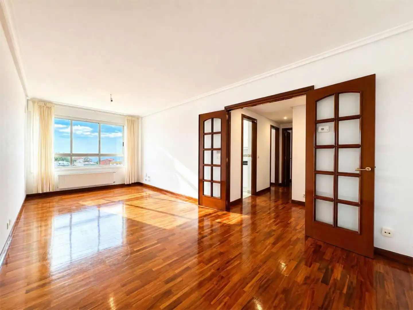 Living room of Flat for sale in Oleiros  with Heating, Parquet flooring and Storage room