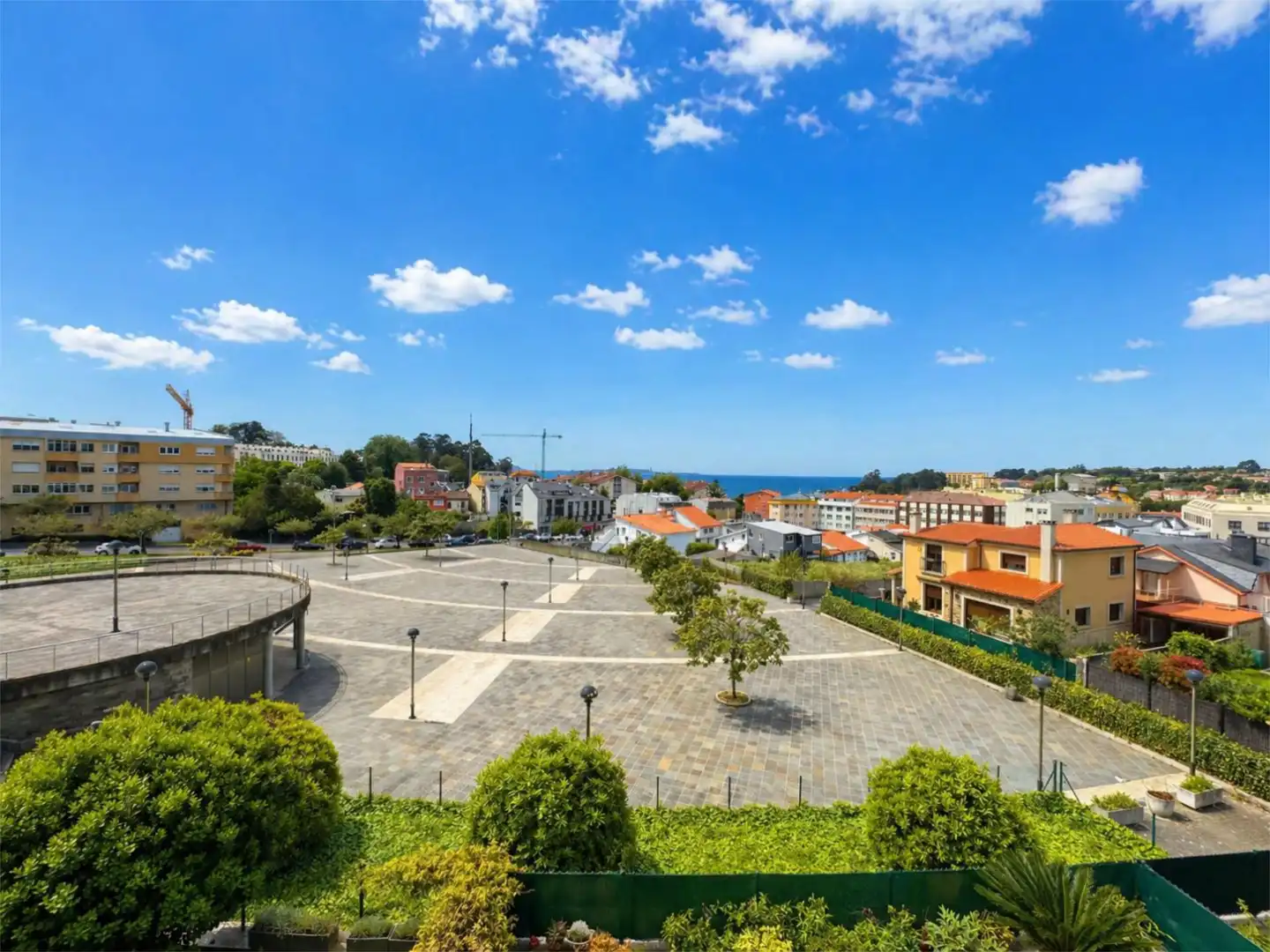Exterior view of Flat for sale in Oleiros  with Heating, Parquet flooring and Storage room