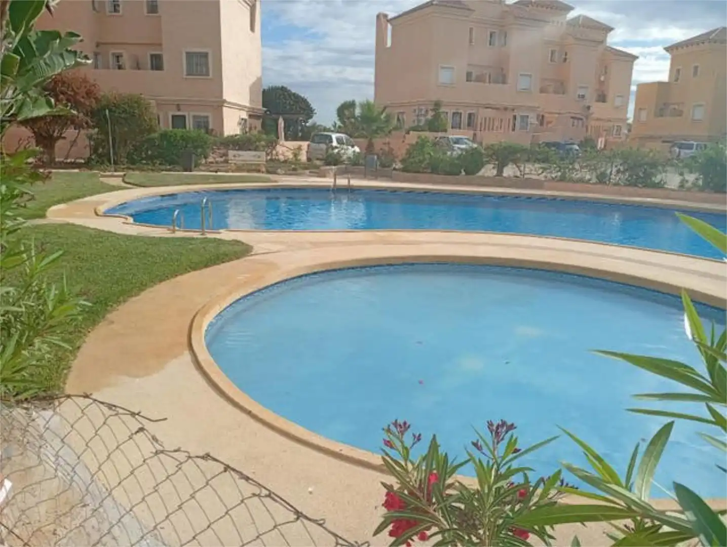 Piscina de Apartament de lloguer en Vera amb Calefacció, Jardí privat i Terrassa