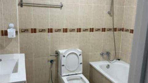Foto 2 de Piso de alquiler en Lominchar, Toledo