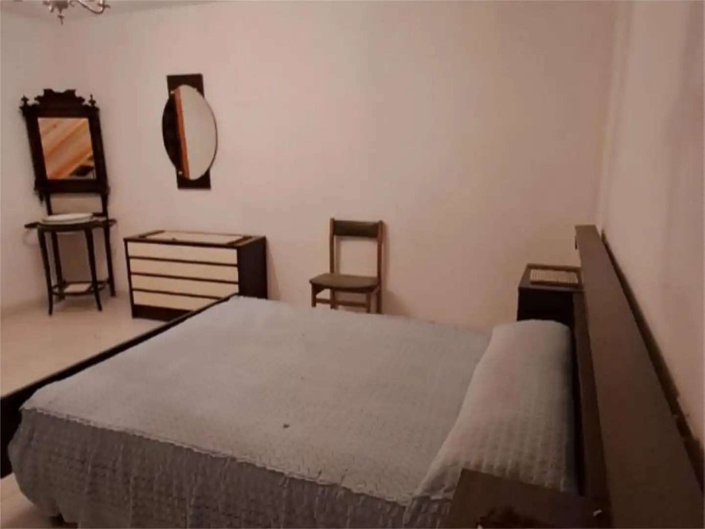 Habitación de Casa adosada en venta en Martín del Río con Amueblado