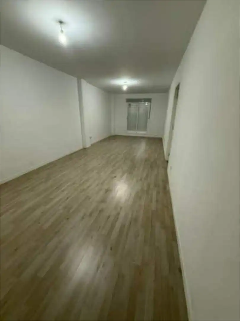 Piso de alquiler en Lominchar