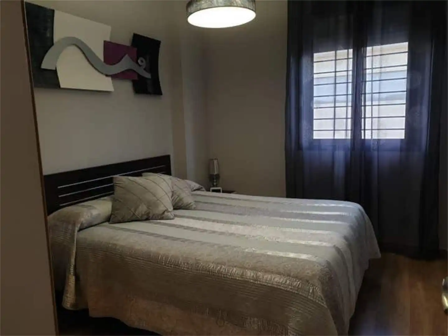 Casa adosada en venda a Arenal - La Pólvora Dormitori de Casa adosada en venda en Dos Hermanas amb Calefacció, Jardí privat i Terrassa