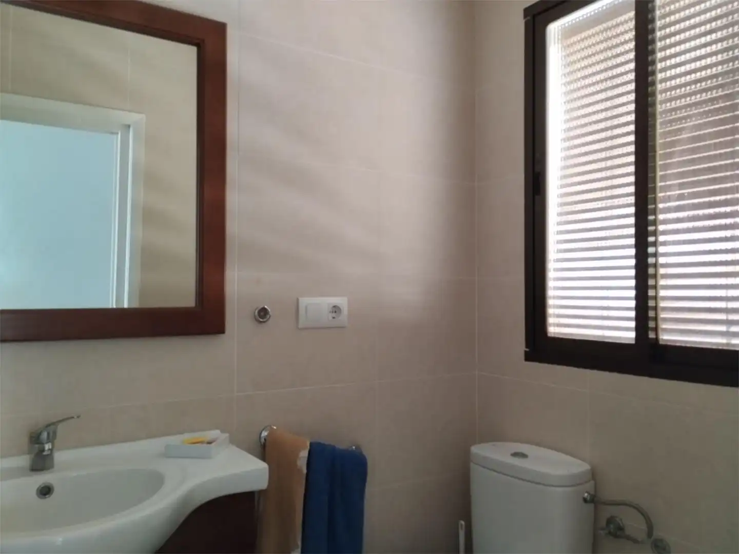 Wohnung zum Verkauf in Carretera Almería, 44, Torrenueva Costa Badezimmer von Wohnung zum Verkauf in Torrenueva Costa mit Terrasse