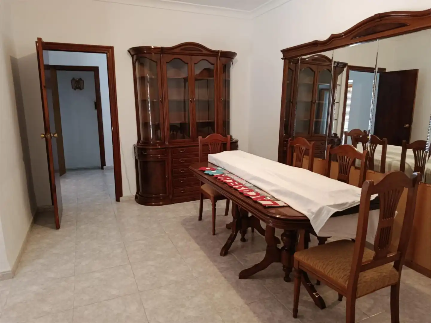 Casa adosada en venda a Calle Cristo de los Caminantes, 13, Espejo Menjador de Casa adosada en venda en Espejo amb Calefacció i Moblat
