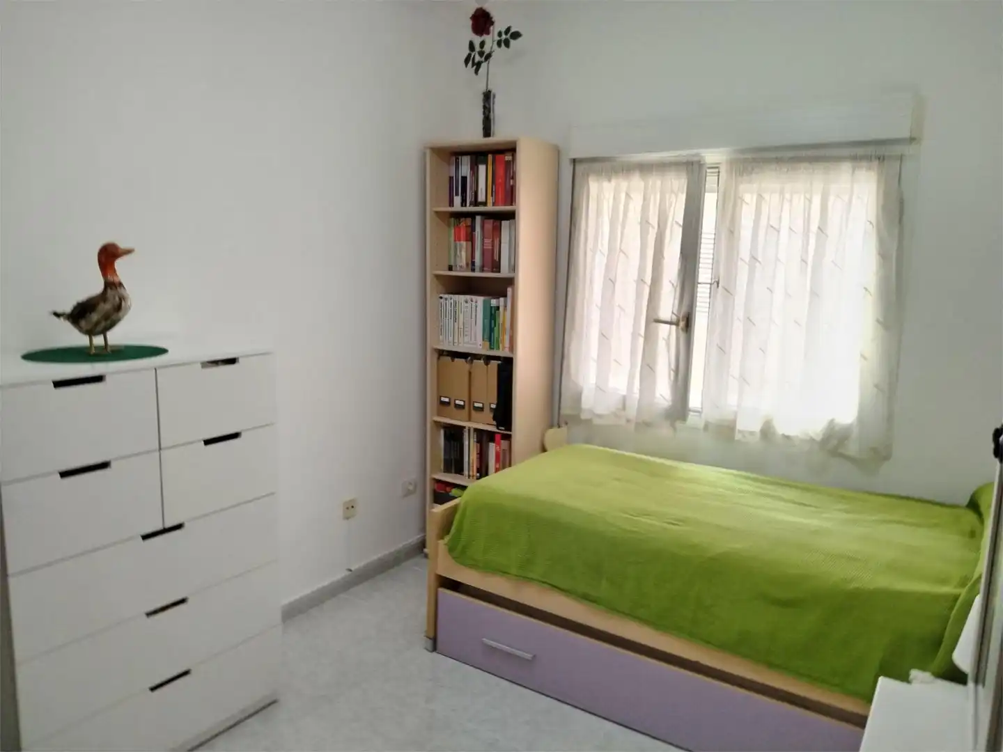 Pis en venda a Calle Góngora, 20, Centro - La Vega Alta Dormitori de Pis en venda en Arrecife amb Aire condicionat, Terrassa i Moblat