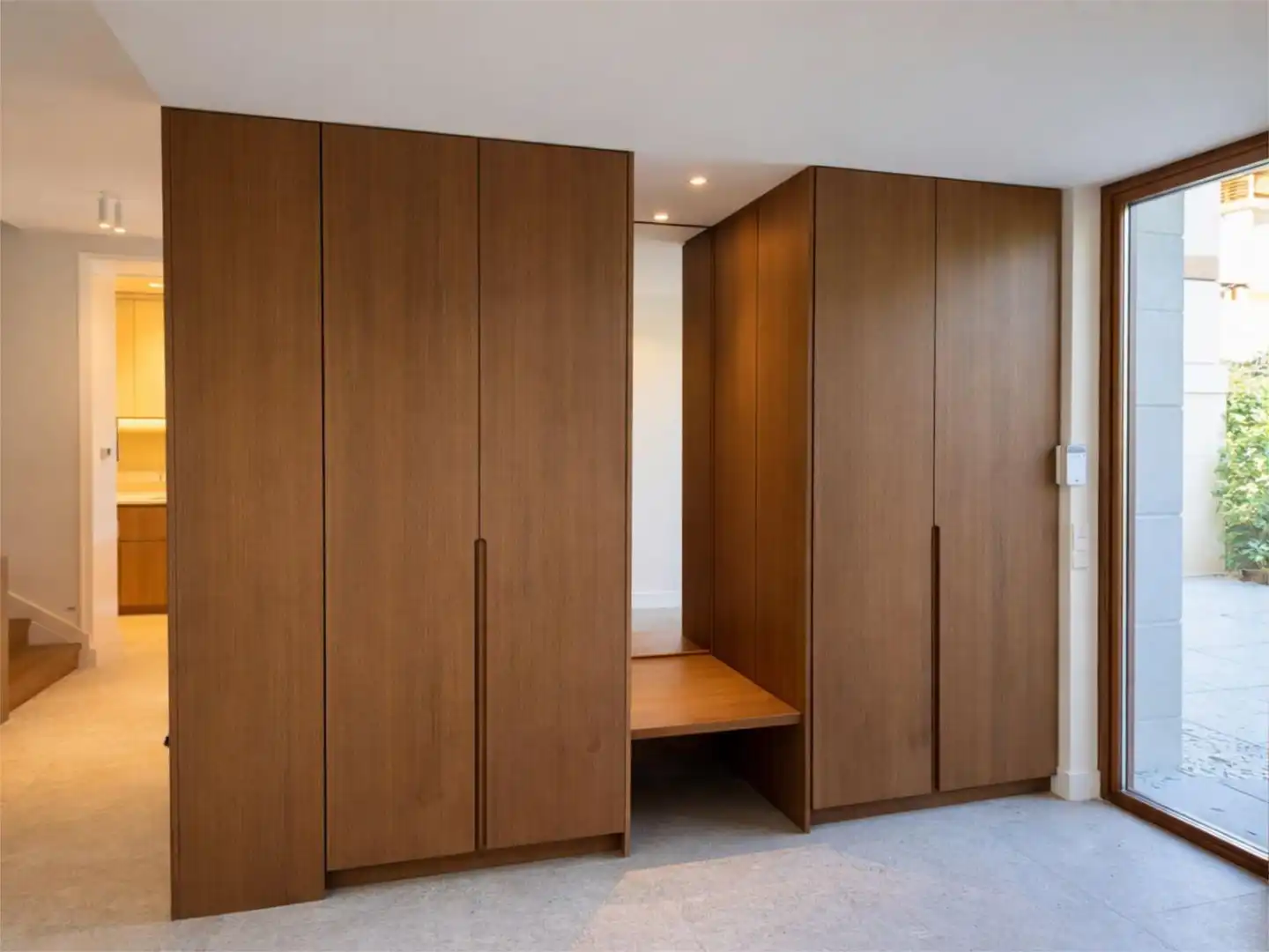 Bedroom of Houses for sale in  Madrid Capital  with Air Conditioner, Terrace and Swimming Pool