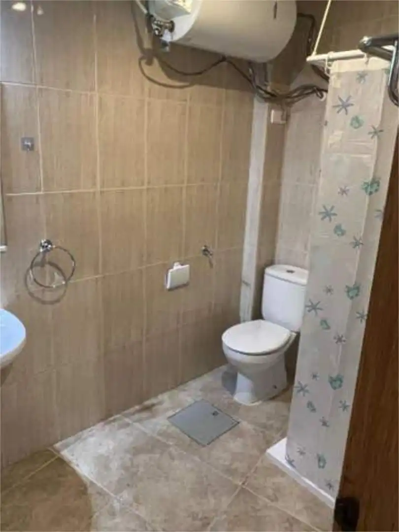 Loft de alquiler en Casco Histórico Baño de Loft de alquiler en Guadalajara con Calefacción y Amueblado