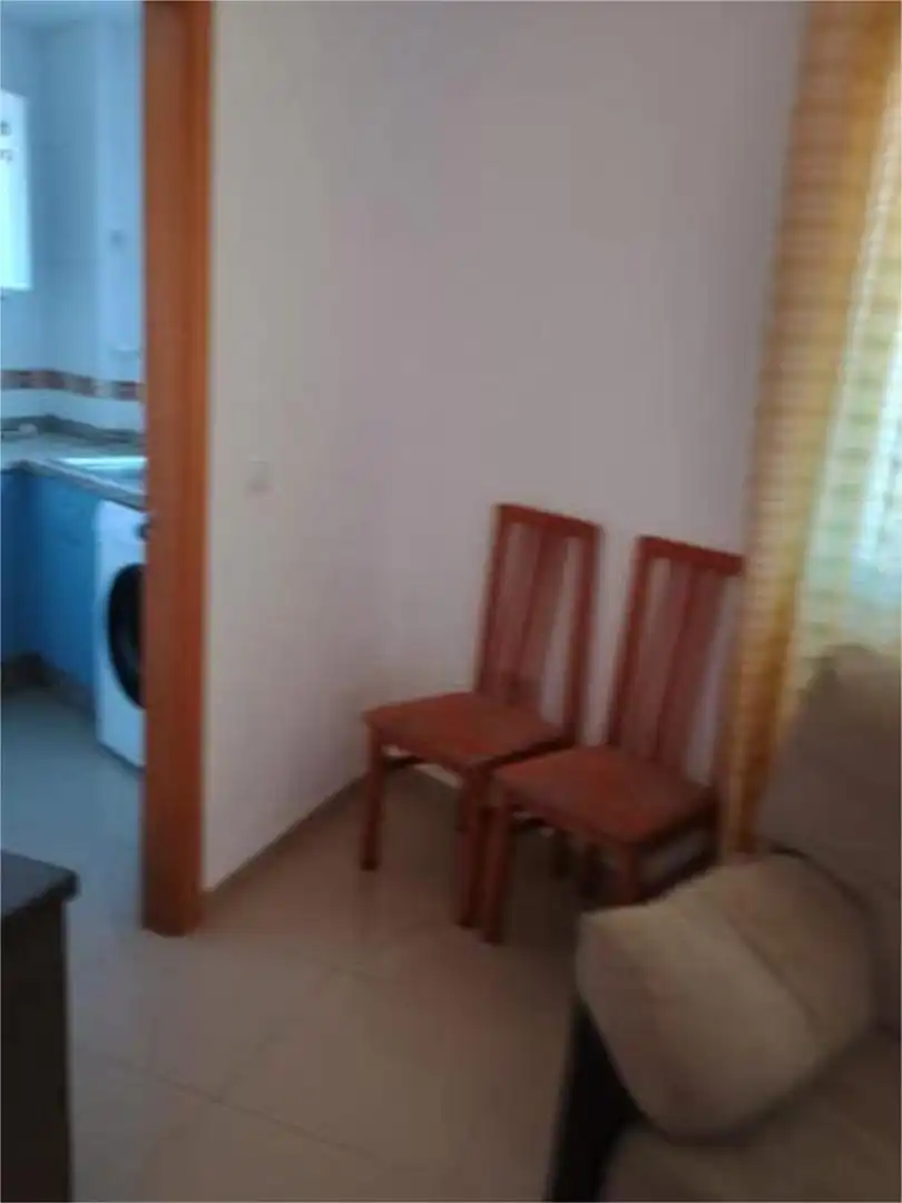 Wohnung zum Verkauf in Villafranca de Córdoba Wohnung zum Verkauf in Villafranca de Córdoba mit Privatgarten, Schwimmbad und Möbliert