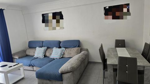 Piso en venta en Calle Emilio Thuillier, 27, Barrio de Ciudad Jardín, Málaga Capital - imagen 2 Foto 2 de Piso en venta en Calle Emilio Thuillier, 27, Barrio de Ciudad Jardín, Málaga Capital