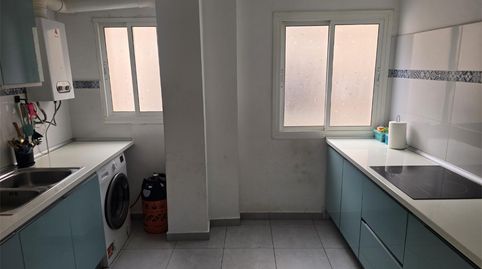 Piso en venta en Calle Emilio Thuillier, 27, Barrio de Ciudad Jardín, Málaga Capital - imagen 4 Foto 4 de Piso en venta en Calle Emilio Thuillier, 27, Barrio de Ciudad Jardín, Málaga Capital