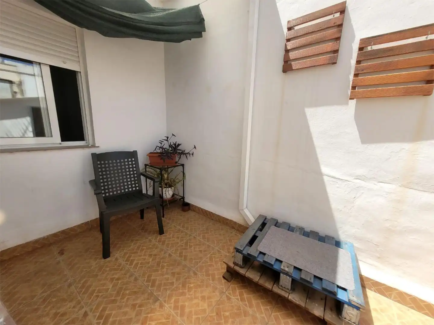 Casa adosada en venda a Avinguda de Beniopa, 46, Plaza Elíptica - República Argentina Terrassa de Casa adosada en venda en Gandia amb Terrassa i Traster