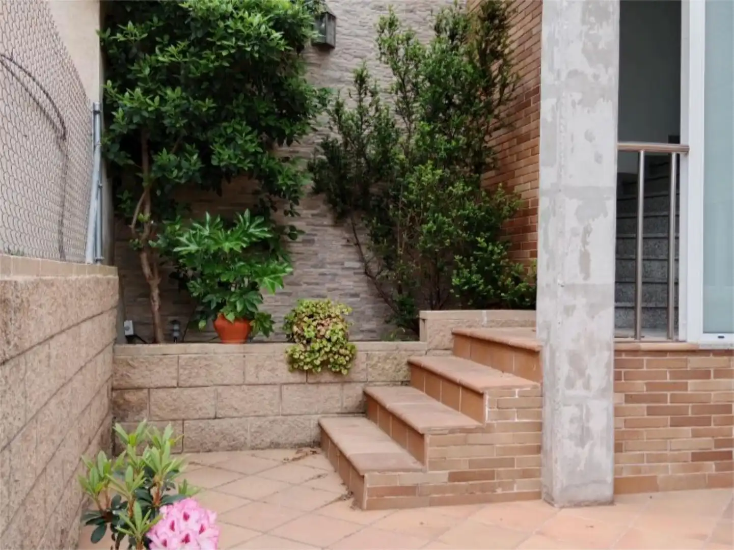 Casa o chalet en venta en Carrer Barcelona, 47, La Pobla de Claramunt Terraza de Casa o chalet en venta en La Pobla de Claramunt con Aire acondicionado, Calefacción y Jardín privado