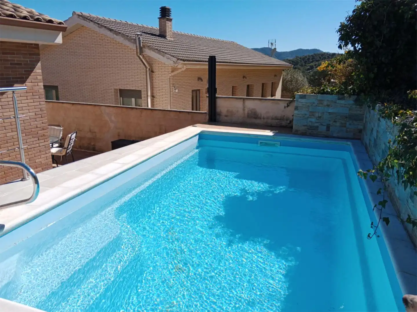 Casa o xalet en venda a Carrer Barcelona, 47, La Pobla de Claramunt Piscina de Casa o xalet en venda en La Pobla de Claramunt amb Aire condicionat, Calefacció i Jardí privat