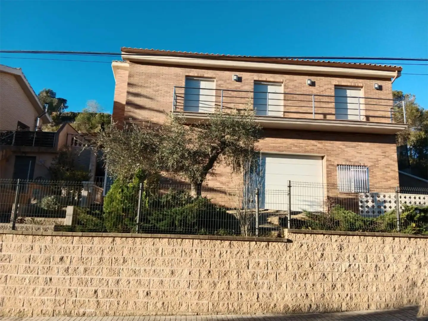 Flat for sale in Carrer Barcelona, 47, La Pobla de Claramunt Exterior view of Flat for sale in La Pobla de Claramunt with Air Conditioner, Heating and Private garden