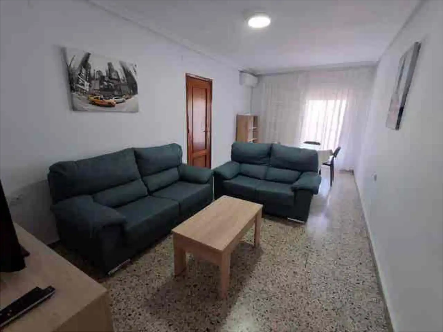 Piso de alquiler en Miralvalle - Av. Virgen del Puerto - La Data Sala de estar de Piso de alquiler en Plasencia con Amueblado