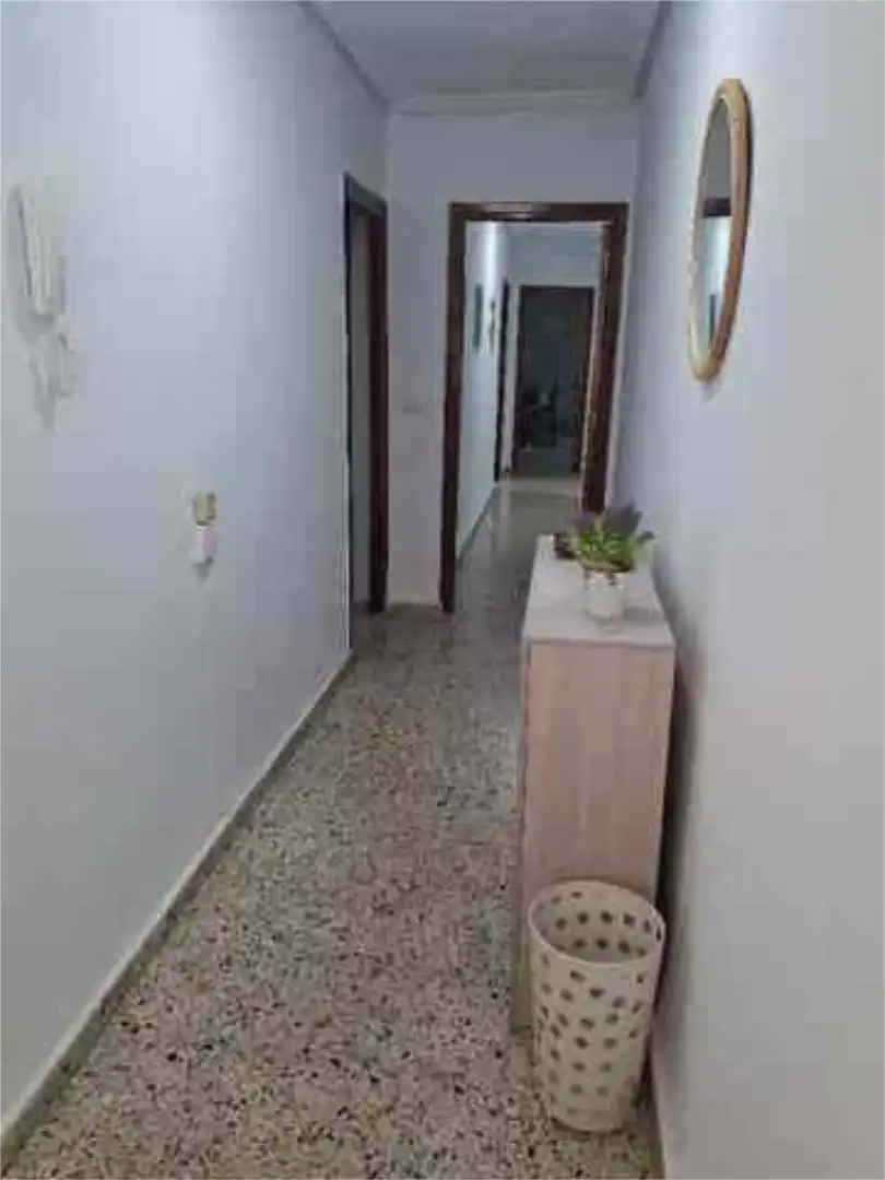 Piso de alquiler en Miralvalle - Av. Virgen del Puerto - La Data Piso de alquiler en Plasencia con Amueblado
