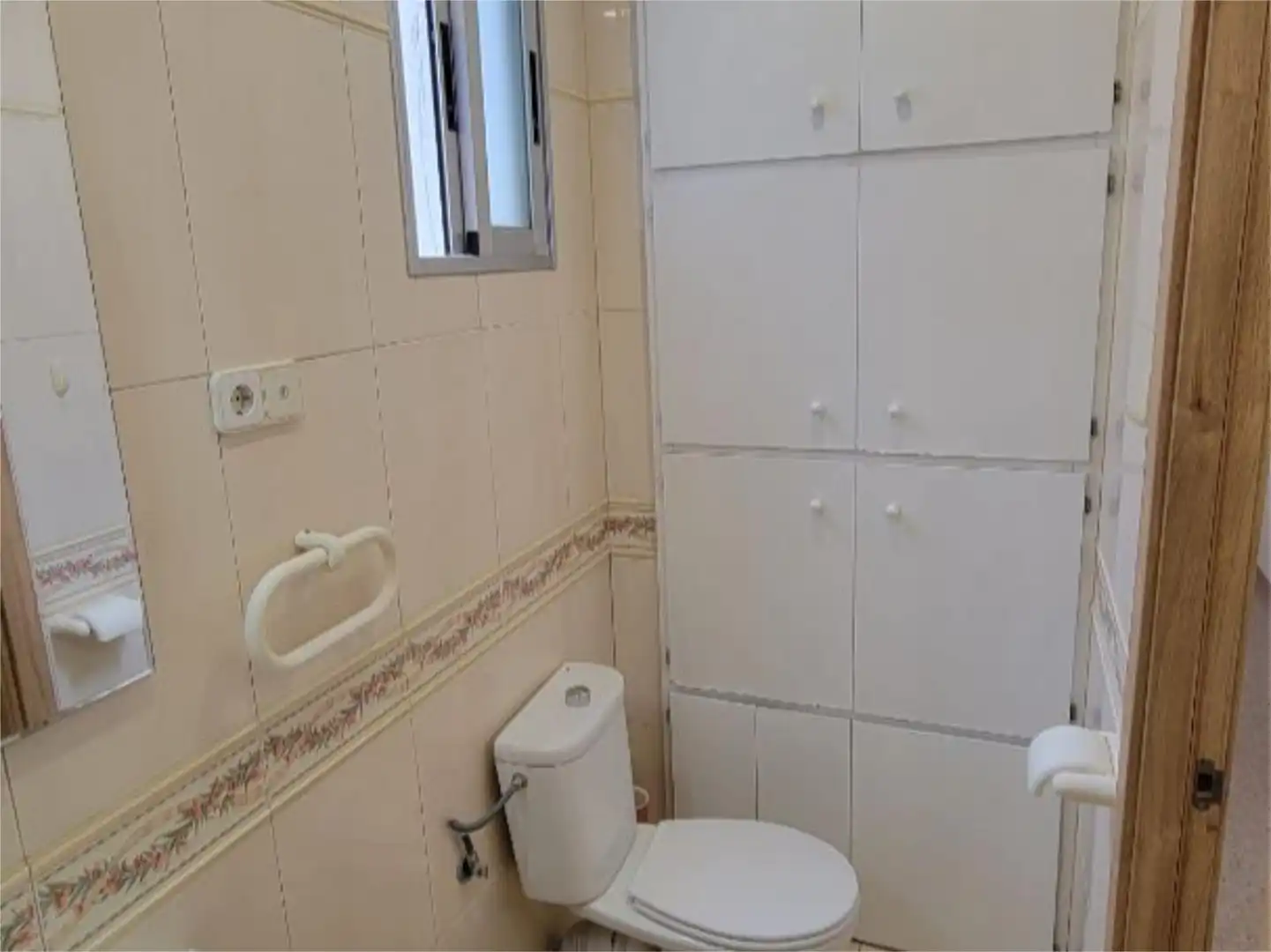 Badezimmer von Wohnung zum Verkauf in  Valencia Capital mit Klimaanlage
