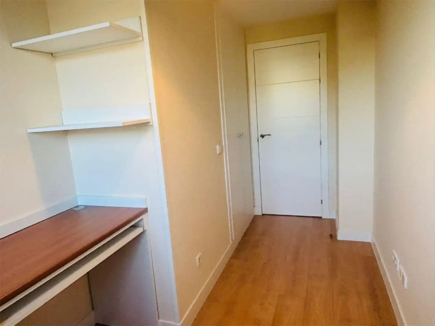 Flat for sale in Calle Ginebra, 20, Sur - PAU 4 Flat for sale in Móstoles with Air Conditioner, Heating and Terrace