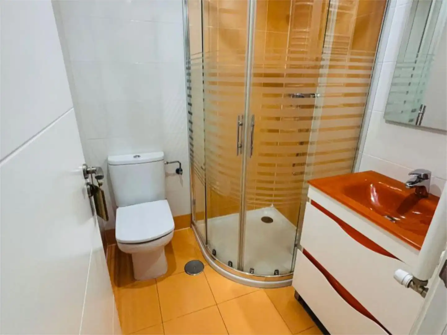 Flat for sale in Calle Ginebra, 20, Sur - PAU 4 Bathroom of Flat for sale in Móstoles with Air Conditioner, Heating and Terrace