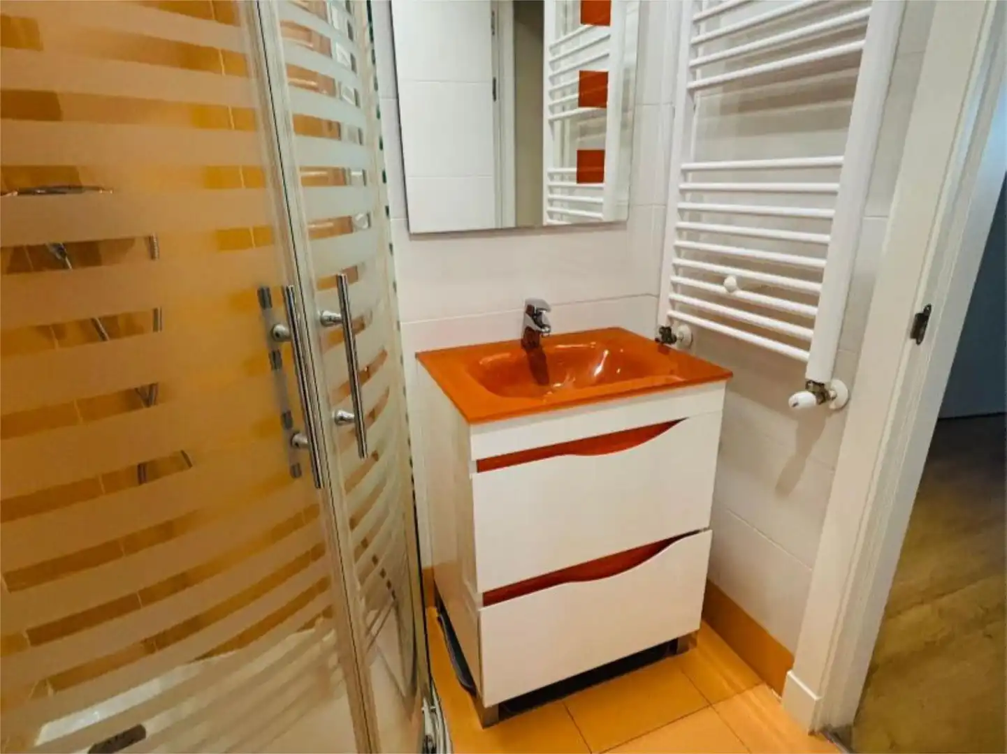Flat for sale in Calle Ginebra, 20, Sur - PAU 4 Bathroom of Flat for sale in Móstoles with Air Conditioner, Heating and Terrace